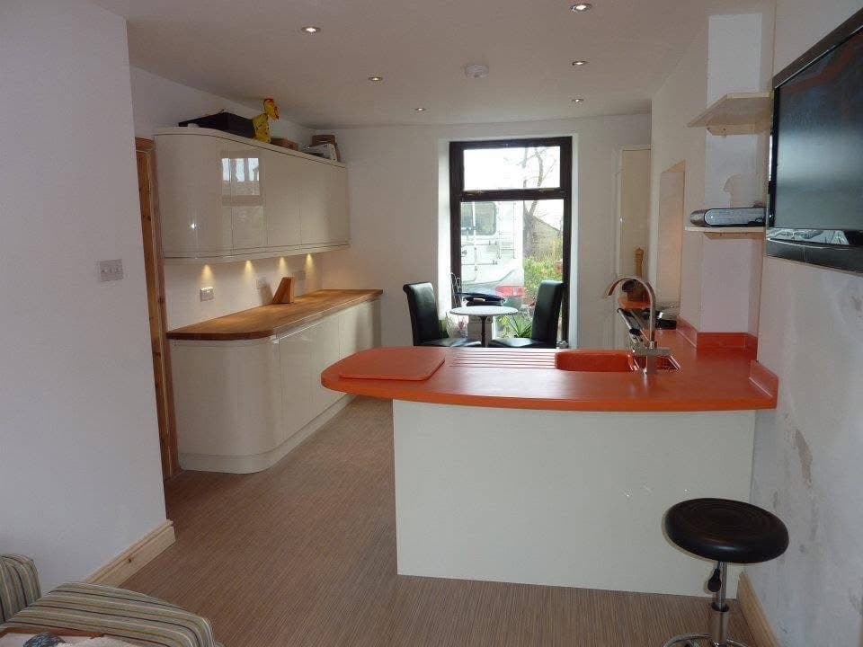 Kitchen & Dining Room